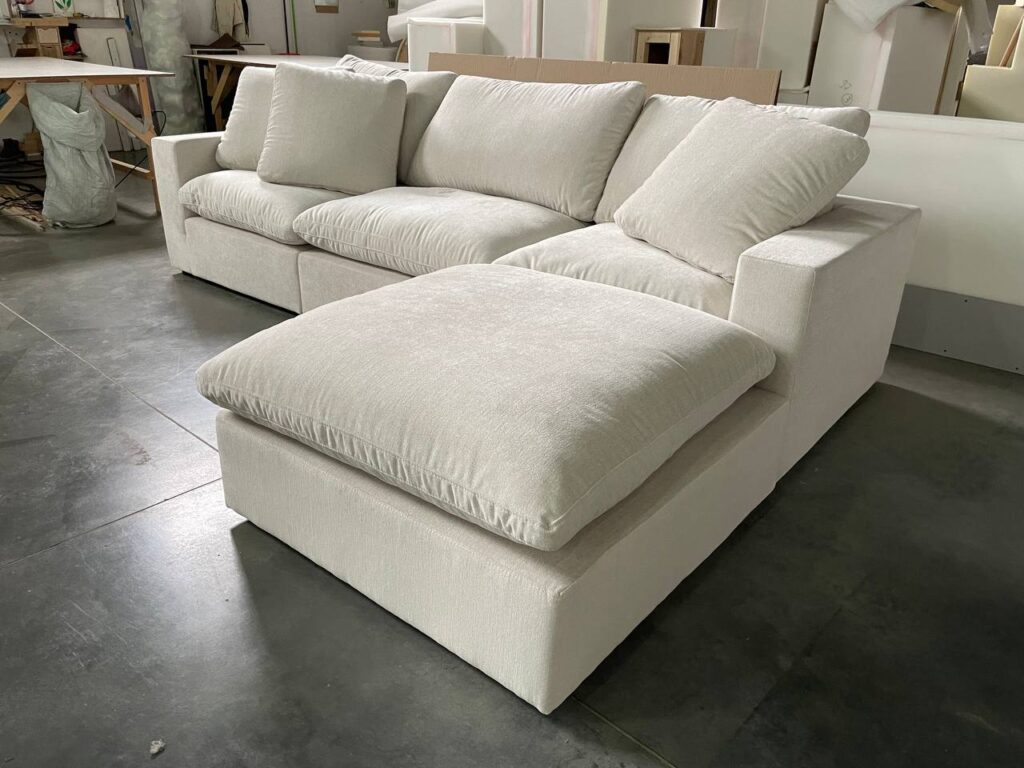 Диван MINOTTI FREEMAN
